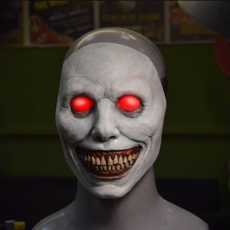 Smiling Demon Horror Mask – Ultra-Realistic Scary Halloween Cosplay Mask for Parties & Pranks