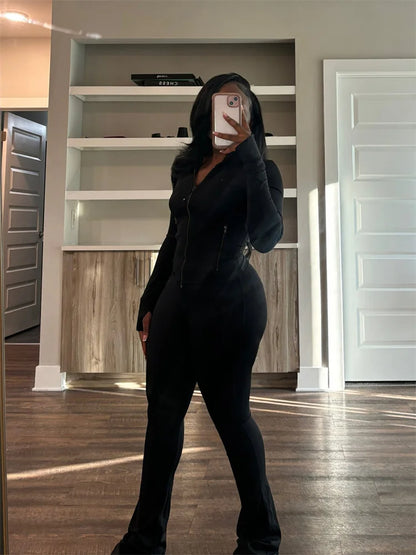 Chic & Sporty Y2K Tracksuit – Zip-Up Crop Top & High-Waist Joggers Set