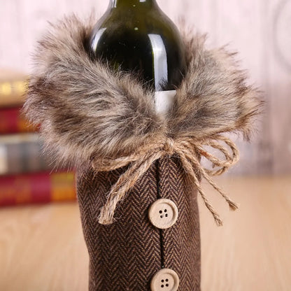 Christmas Wine Bottle Cover – Holiday Table Decor & Gift Wrap Sleeve