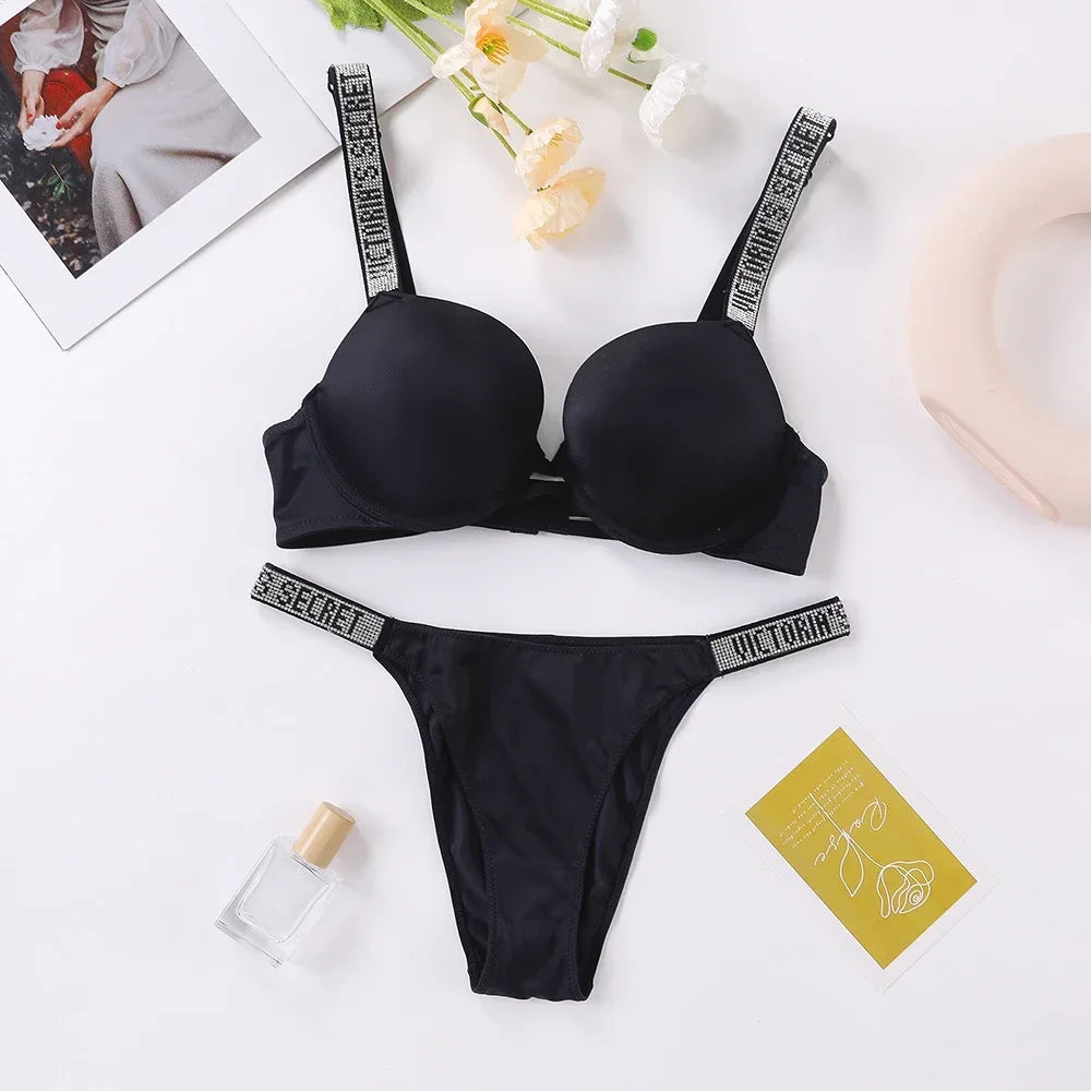 Classic Women's Fashion Lingerie Set Sexy Breathable Soft Versatile Shapewear Victoria's Secret Sexy Lingerie Bra and Panty Set
