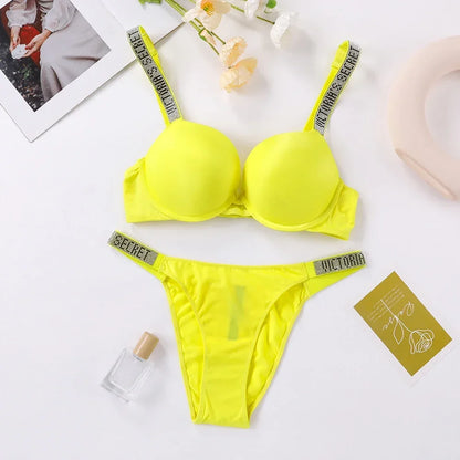 Classic Women's Fashion Lingerie Set Sexy Breathable Soft Versatile Shapewear Victoria's Secret Sexy Lingerie Bra and Panty Set