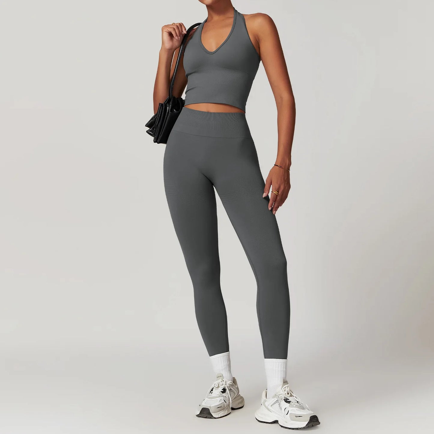Seamless Confidence: 2-Piece Yoga & Fitness Set for Women - Sports Bra & Leggings