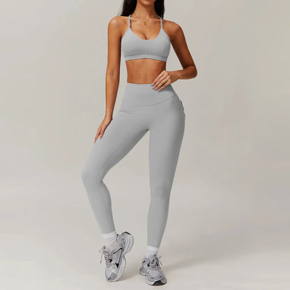 FitFlex 2-Piece Yoga Set: Long Sleeve Crop Top & High-Waist Leggings for Workout & Fitness