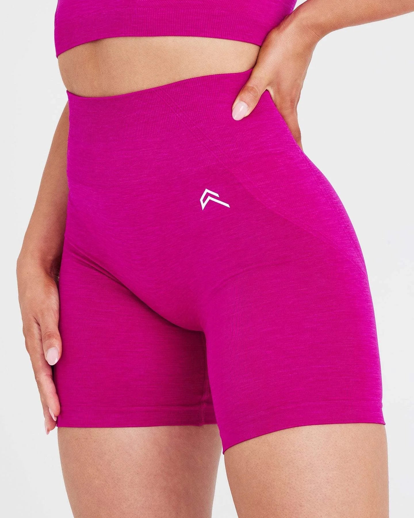 ONER ACTIVESnatched Seamless BootyLift Biker Shorts – High Waist Scrunch Fit for Gym & Chill