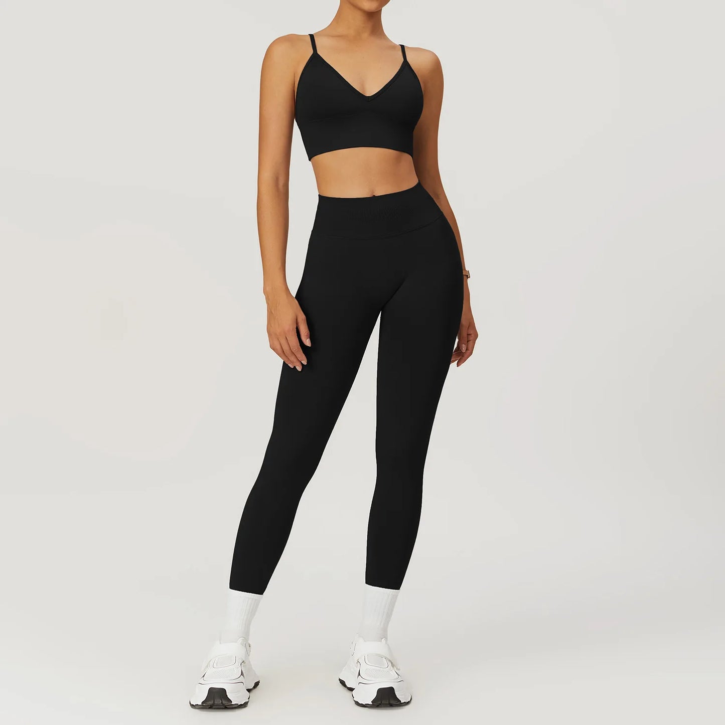 Fit & Fierce 2-Piece Yoga Set – Seamless Sports Bra & High-Waist Leggings for Maximum Comfort & Support