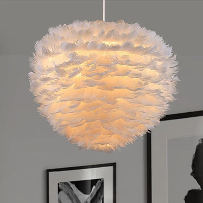 Autumn Aura Feather Chandelier – Nordic Pinecone Glow for Cozy Bedrooms & Chic Dining Spaces