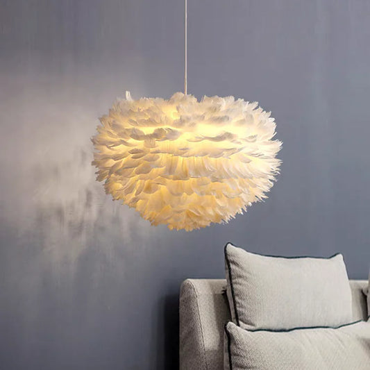 Autumn Aura Feather Chandelier – Nordic Pinecone Glow for Cozy Bedrooms & Chic Dining Spaces