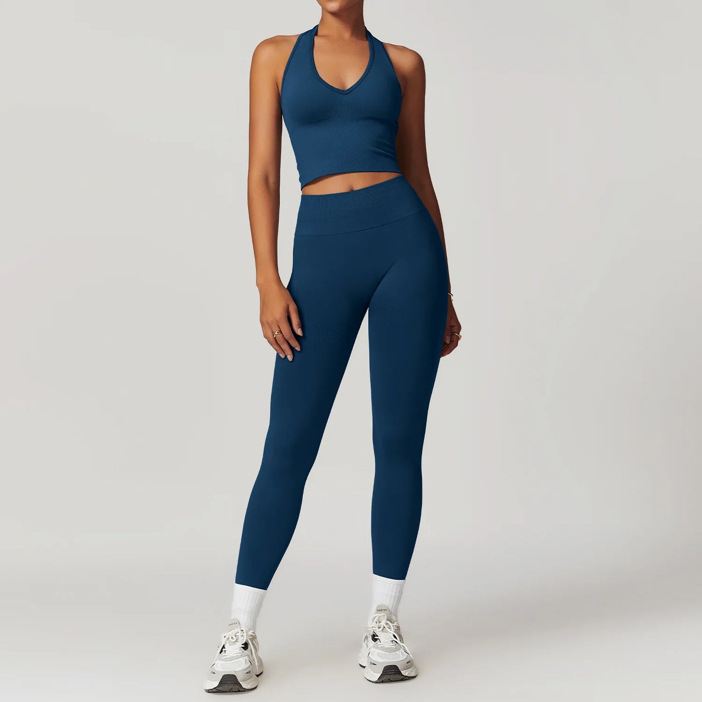 Seamless Confidence: 2-Piece Yoga & Fitness Set for Women - Sports Bra & Leggings