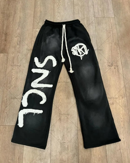 Urban Chaos Y2K Tracksuit – Hot Pink & Black Graphic Streetwear Set