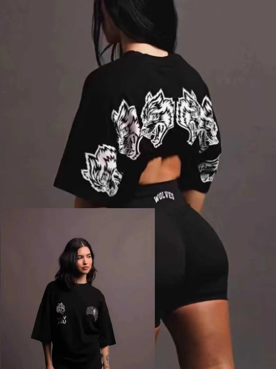 Stylish Oversized Cotton T-Shirt with Anime Graphic – Trendy Harajuku Streetwear for Women & Men!