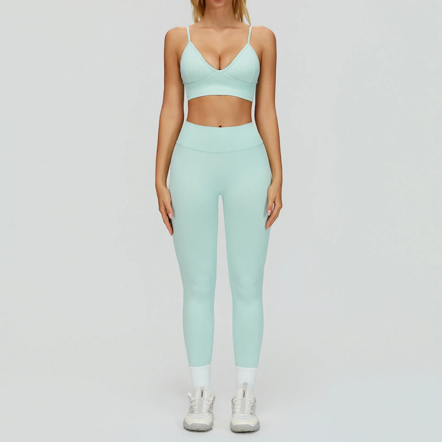 SculptFlow™ Seamless 2–3 Piece Active Set