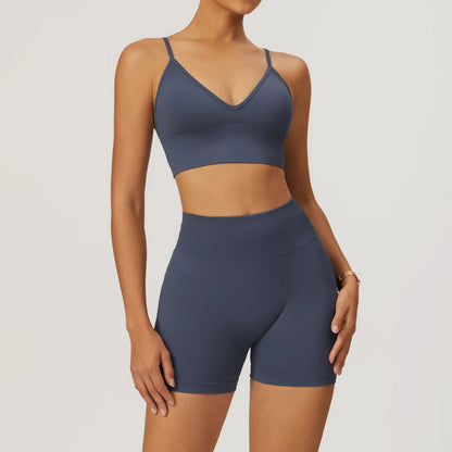 Fit & Fierce 2-Piece Yoga Set – Seamless Sports Bra & High-Waist Leggings for Maximum Comfort & Support