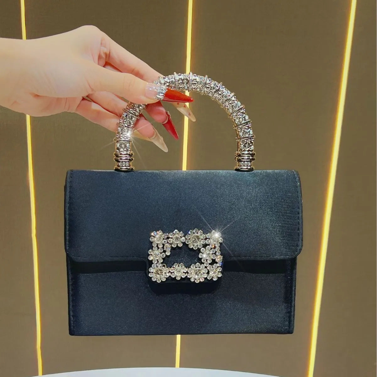 Luxe Crystal Handle Mini Bag – Elegant Statement Handbag