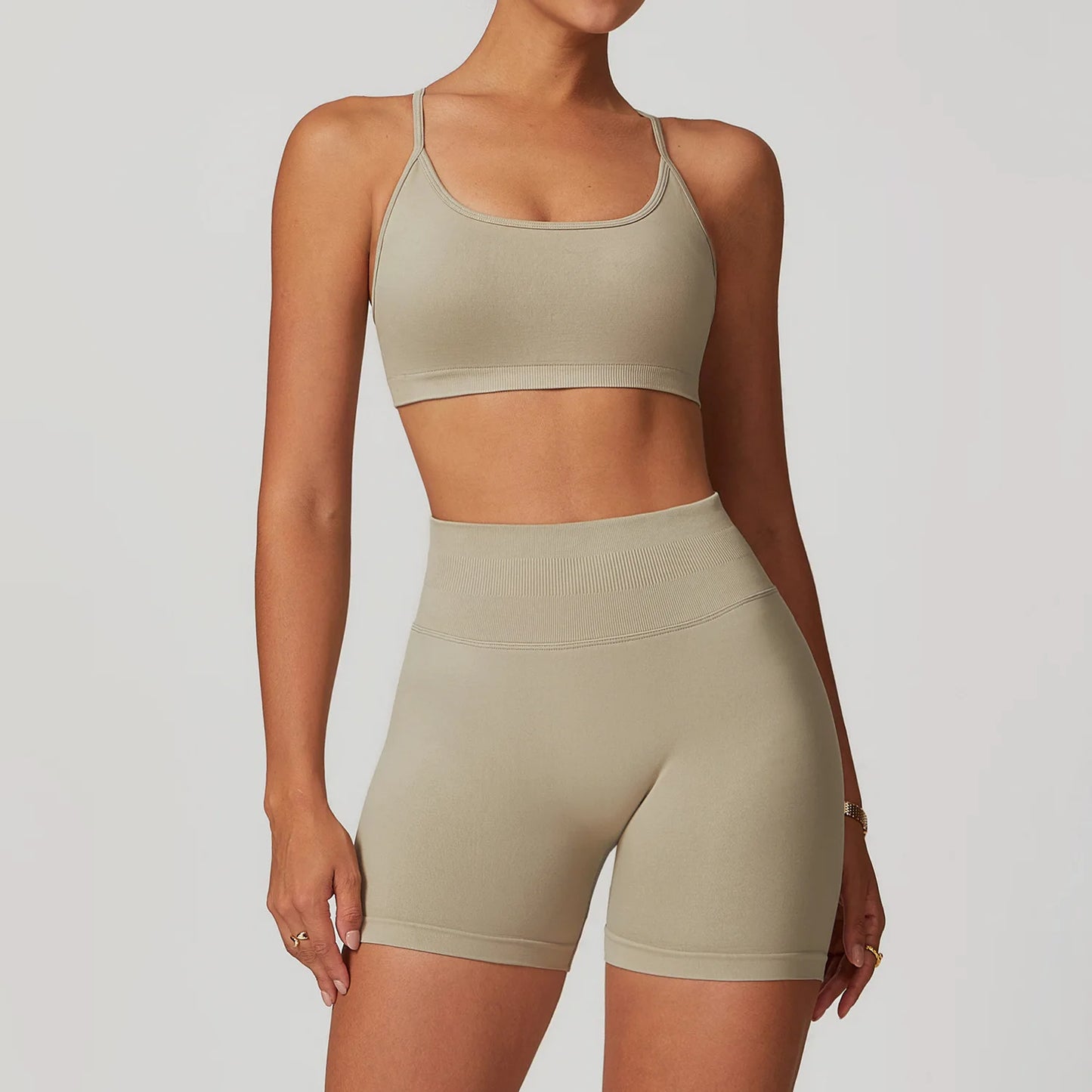Fit & Fierce 2-Piece Yoga Set – Seamless Sports Bra & High-Waist Leggings for Maximum Comfort & Support