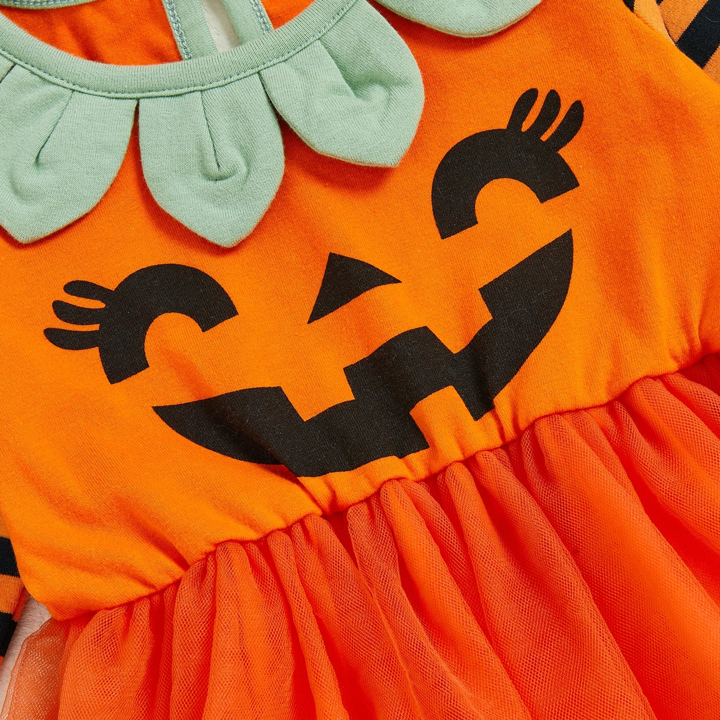 Pumpkin Baby Romper Set – Long Sleeve Halloween Outfit (0–18M)