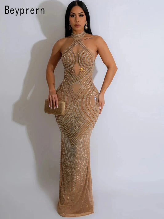 Glam Rhinestone Backless Maxi Dress – Diamond Mesh Party Look