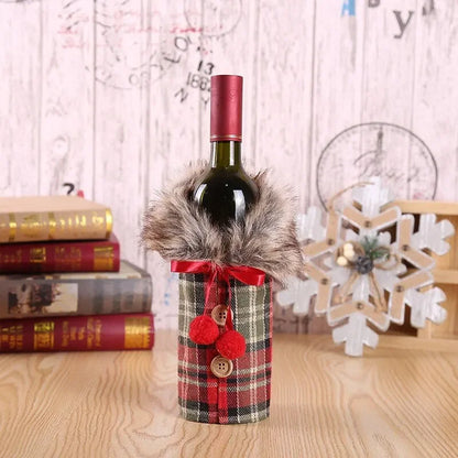 Christmas Wine Bottle Cover – Holiday Table Decor & Gift Wrap Sleeve