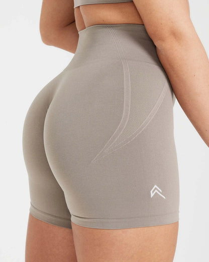 ONER ACTIVESnatched Seamless BootyLift Biker Shorts – High Waist Scrunch Fit for Gym & Chill