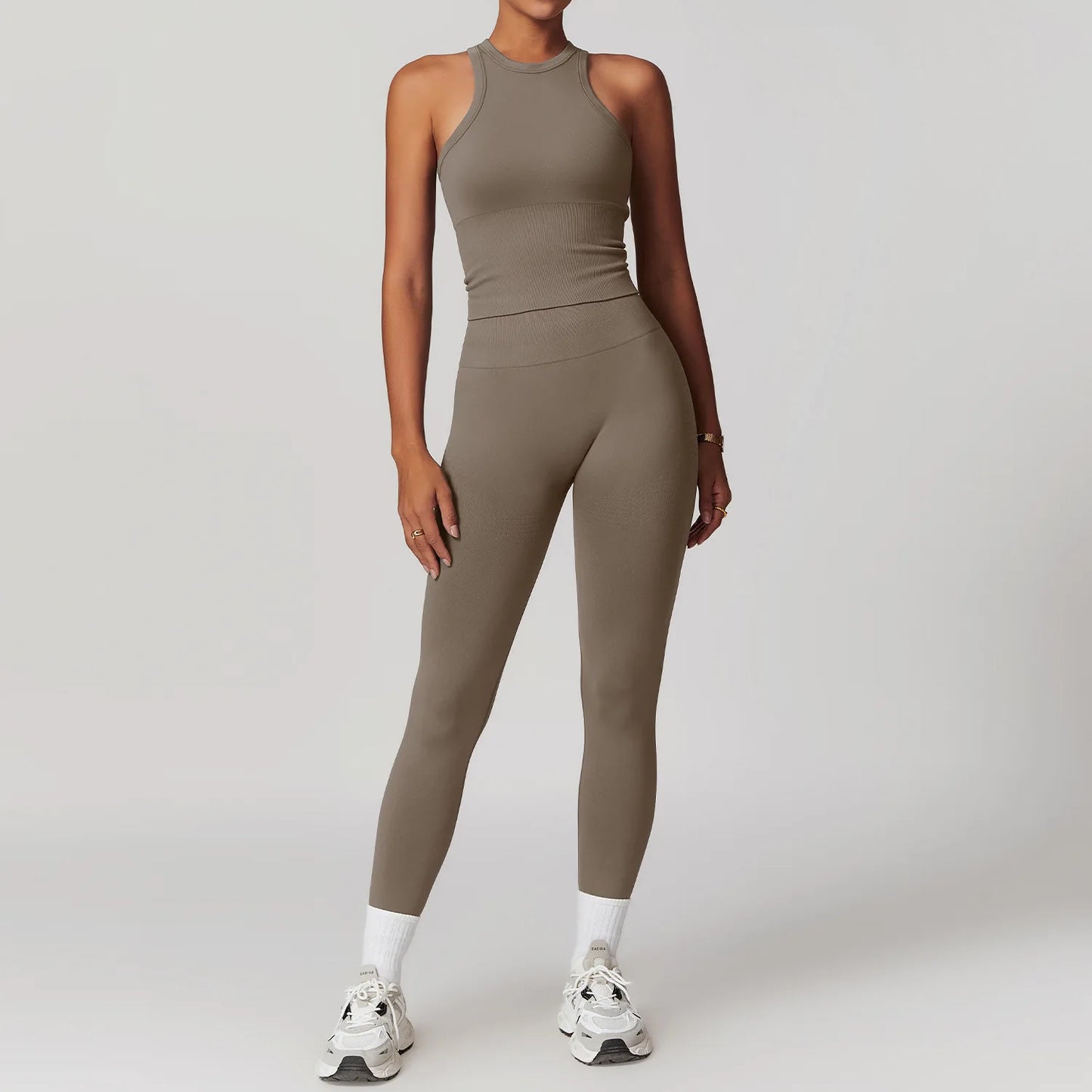 Seamless Confidence: 2-Piece Yoga & Fitness Set for Women - Sports Bra & Leggings